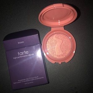 Tarte Blush: Shade: Kisses, brand new still in box